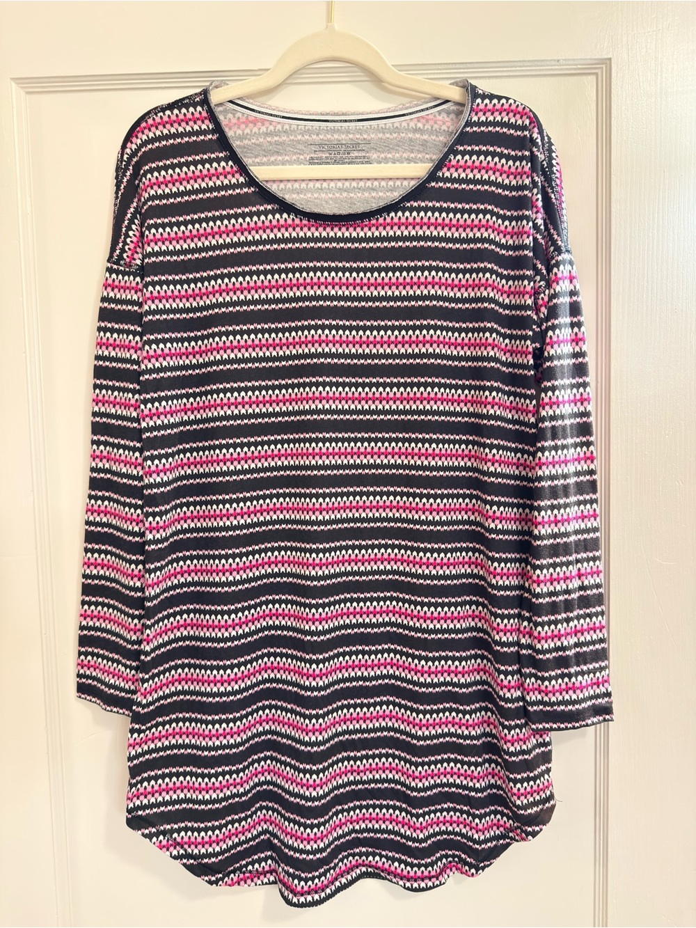 Victoria’s Secret Women Striped Long-Sleeve Scoop Neck Top in Pink and Black PJ